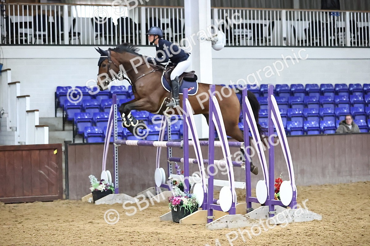 SBM_003746 - Class 12 - Senior Foxhunter 1.20m