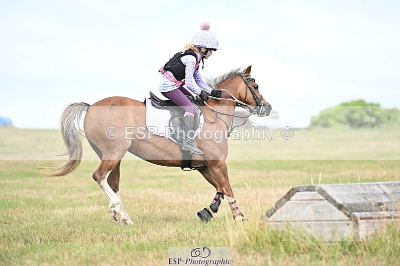 250821B-112414-00299 - Group C - Laraine