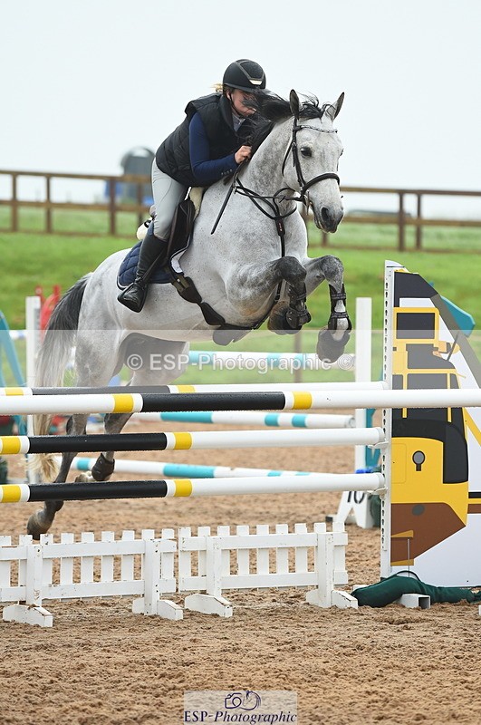 230505A-095204-02786 - Cls 20 Snr Foxhunter