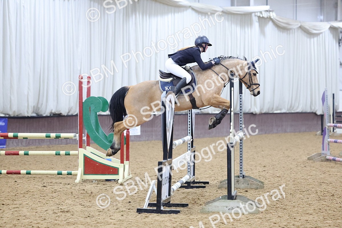 SBM_003260 - Class 11 - Blue Chip Pony Newcomers - 1.00m Open