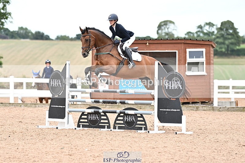 250820B-131421-00729 - Cls 4 Newcomers and 1.10m Open