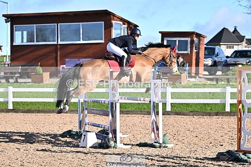 251119-130008-00413 - Cls 4 Newcomers and 1.10m Open