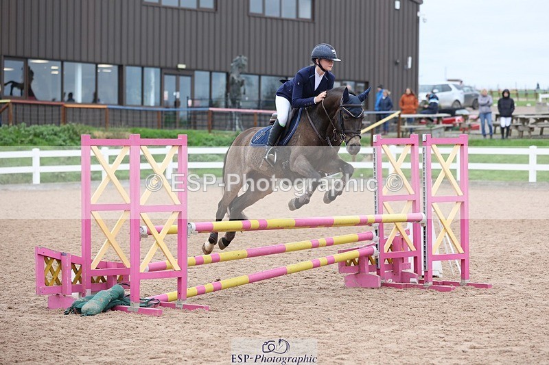 241116X-101508-00792 - Cls 08 Pony Winter Nov Champs