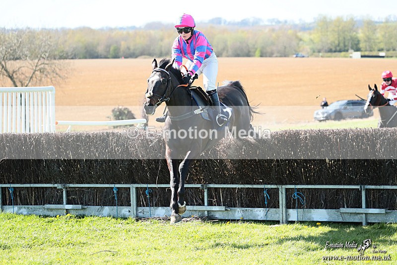 PtP 060426 330 - Paxford Races North Cotswold Easter Mon 06/04/26
