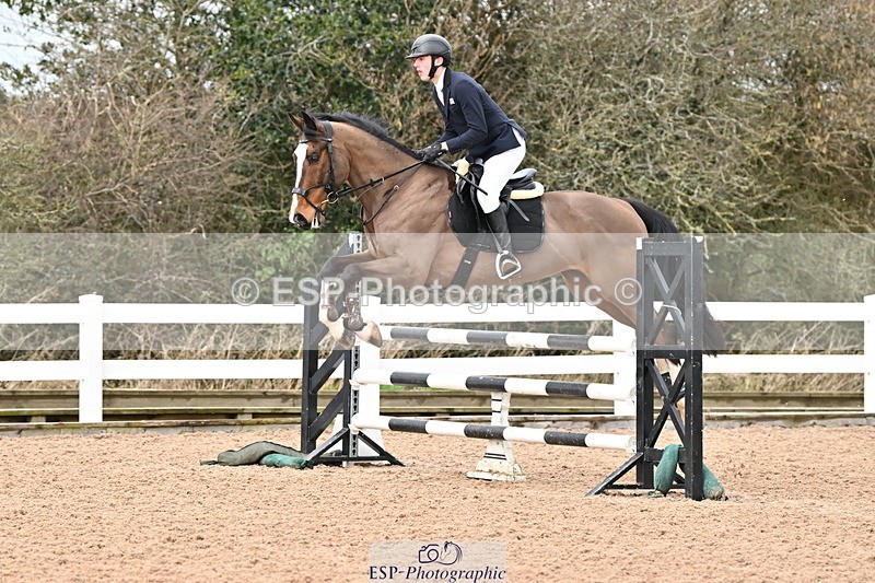 240224A-111503-03358 - Cls 11 Snr 1.05m and 1.10m Open