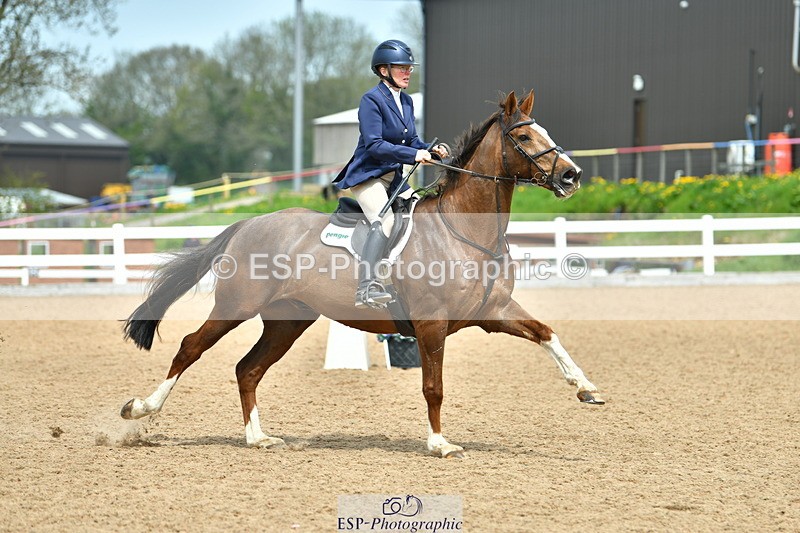 230504A-131812-01849 - Cls 4 95cm Amateur Quali