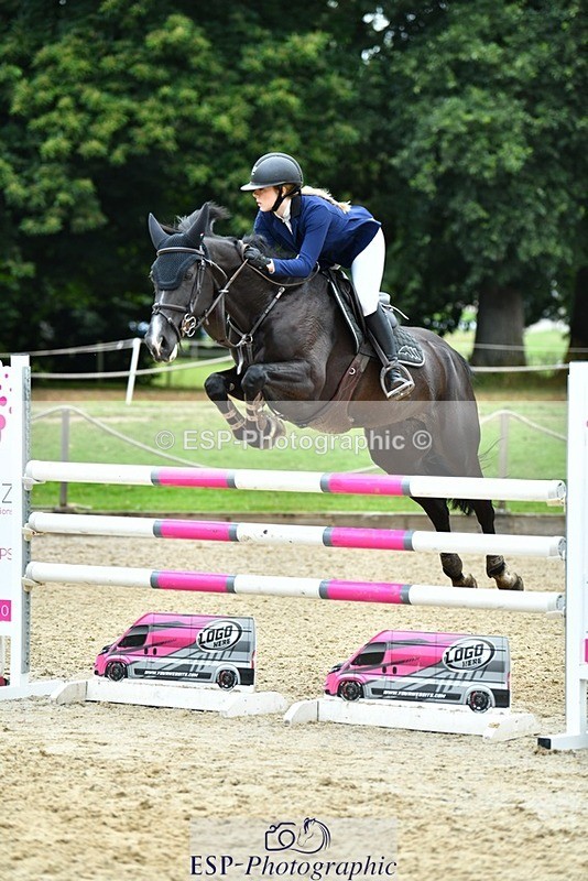 230715-180315-34696 - Cls 91 Foxhunter & 1.20m Open