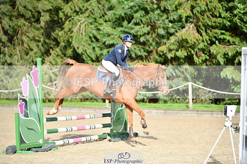 251004A-154605-01972 - Classes 8 & 9 70cm