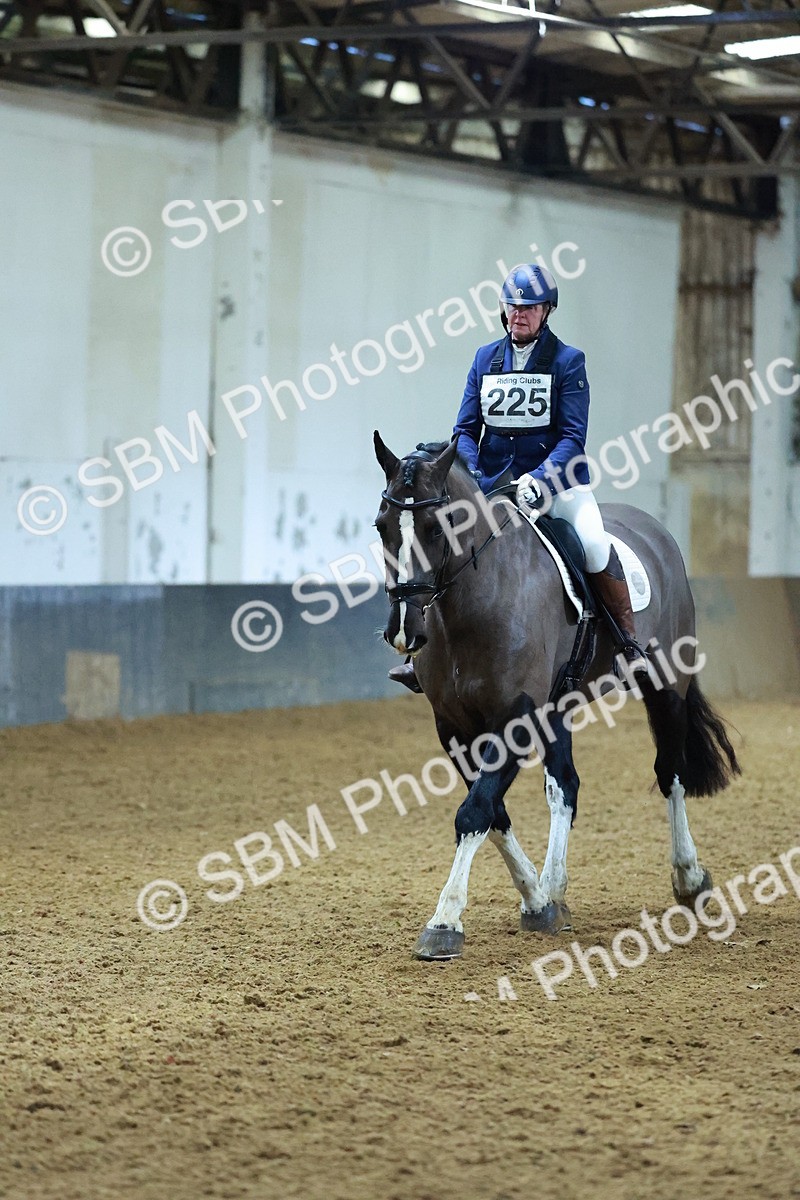 SBM_003702 - Novice 2