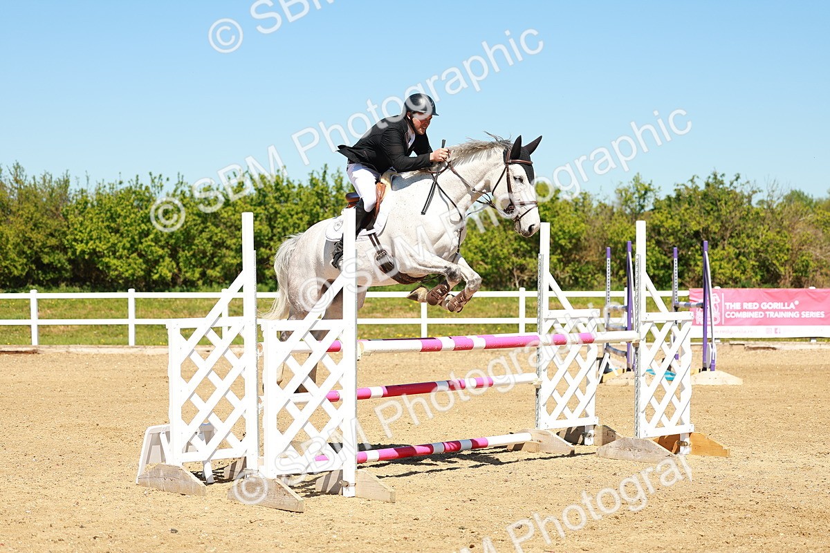 SBM_001229 - Class 4 - Senior Newcomers 1.10m
