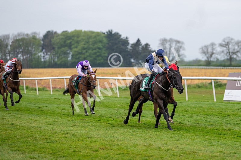 040524-Race 6-Vocal Studies-4881 - Race 6