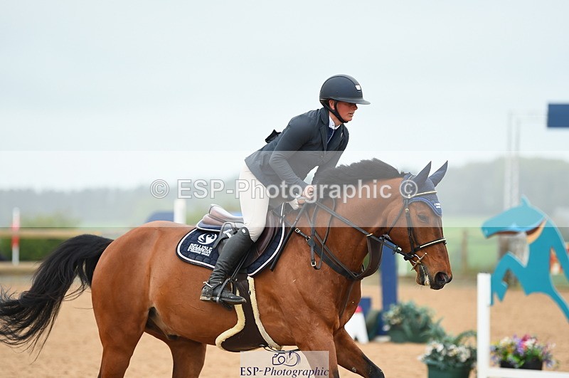 230505A-123052-04023 - Cls 22 Talent Seeker & 7 year old Quali