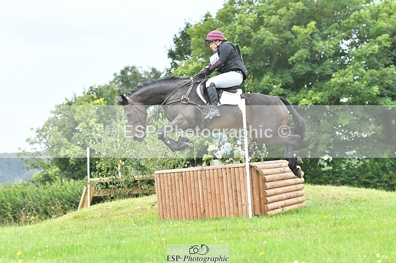 240803-105200-01410 - 110-Lizzie_Luxton-KILCARNA_BARNEY