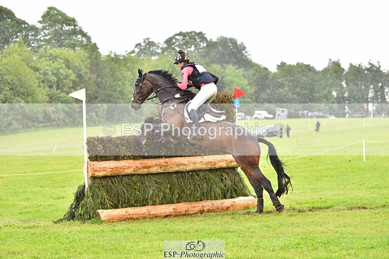 240526-134430-22627 - 539-PURE_TRENDSETTER-Ellie_Fredericks