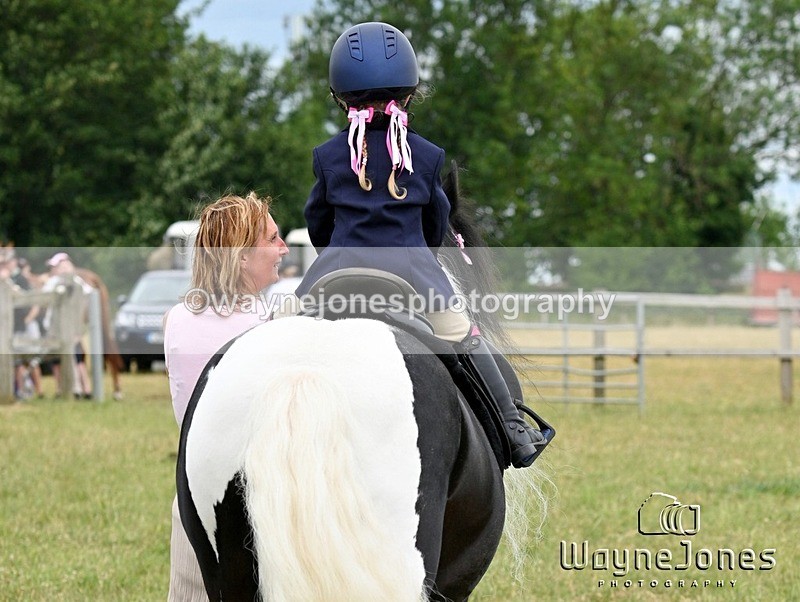 WJ7_3918 - Nancy & Churchill's first Show 22-06-25