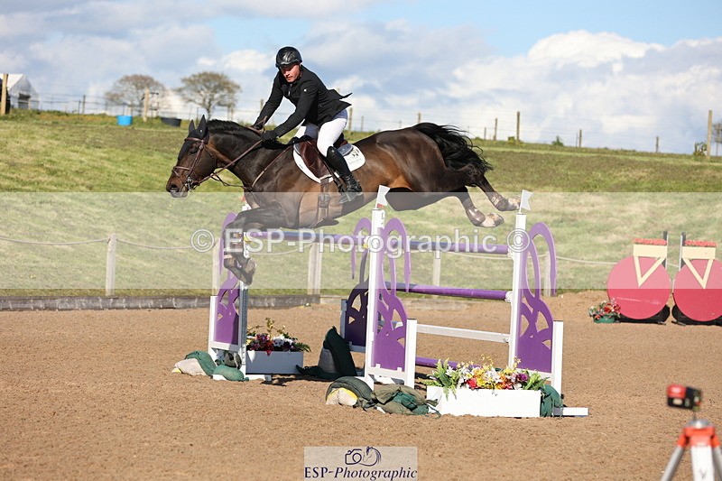 240419A-171746-09707 - Cls 10, 2 Star Big Tour 145cm  Break to End