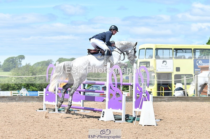 240609A-123804-05271 - Cls 18 Snr Newcomers and 1.10m Open