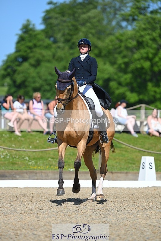 230526-105033-05719 - 464-GRANDE_BY_DESIGN-Emma_Manton-DR