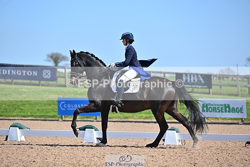 250405-122829-10654 - 174-Sarah.Khairallah-Ilowette