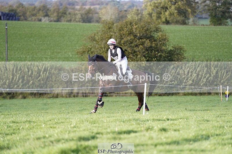 241025-153754-10489 - 227-Clementine.Crosthwaite.Eyre-LYJADOR