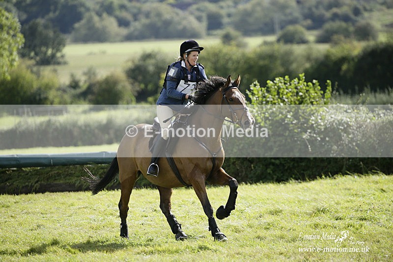  WWHT 031021 3075 - Intermediate (0.90m)  03/10/21