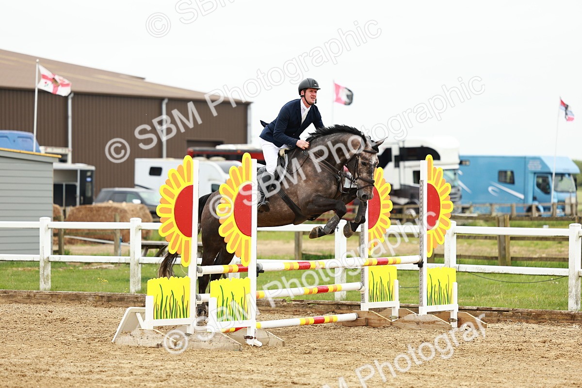 SBM_000195 - Class 2 - Senior British Novice - 90cm