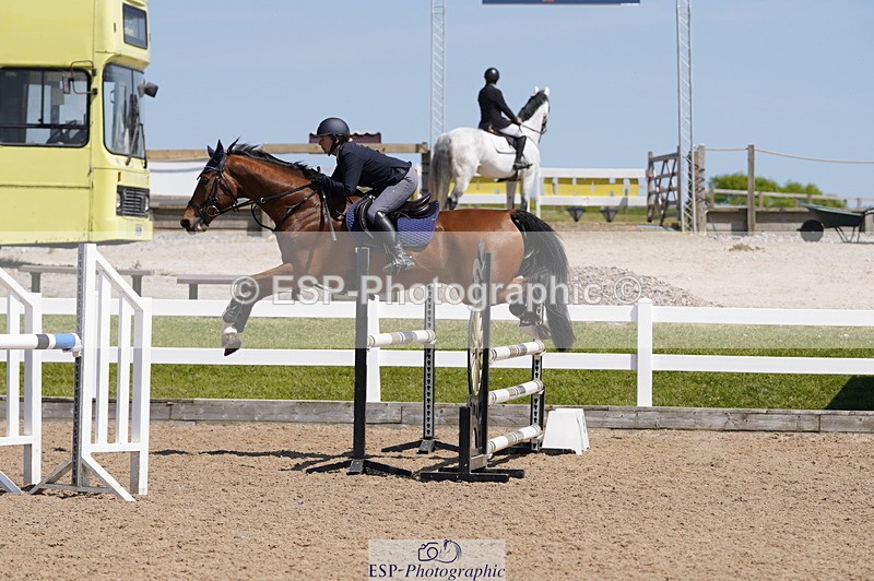 230527A-144004-04711 - Cls 23 1.05m Amateur Quali