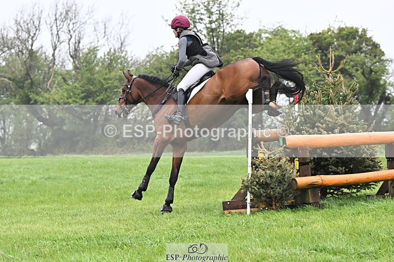 250418-155019-06907 - 308-Hannah.Hobhouse-CHEVALIAN.DUCATI