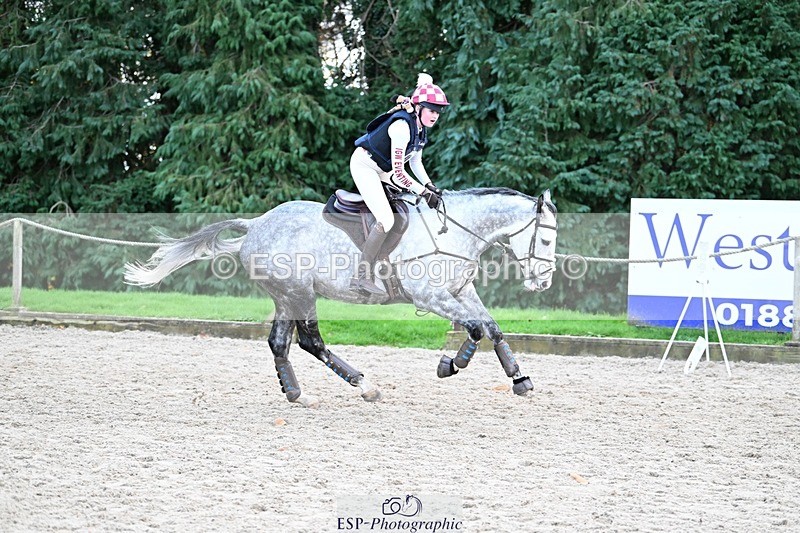 241117-155353-04928 - Cls 4 100-105cm