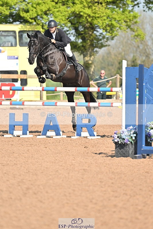 240512A-092801-16711 - Cls 47 Snr 1.20m Open