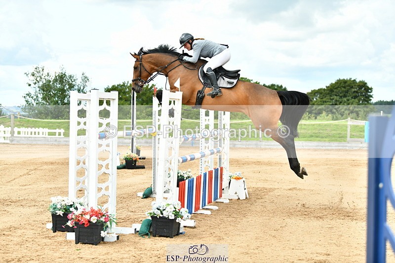 230720A-122715-02826 - Cls 33, 7 Yr Olds 1.30m