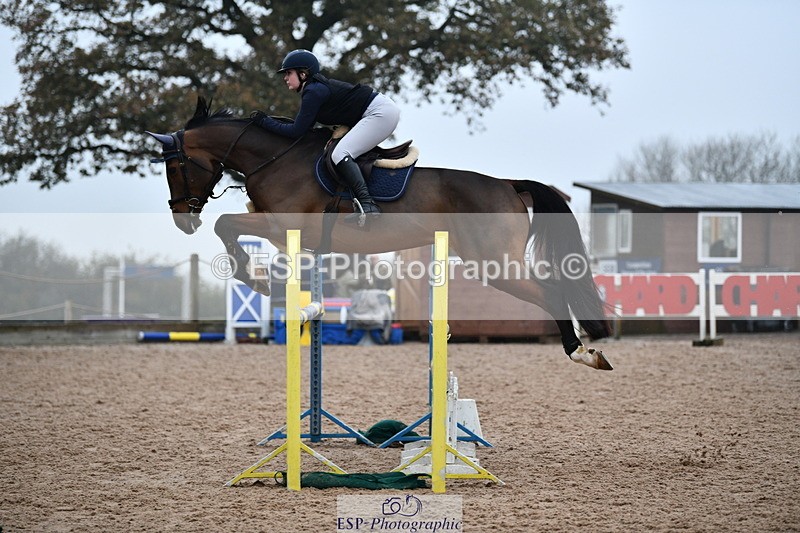 241102A-152619-06179 - SAT Cls 12 1.15m Members Cup