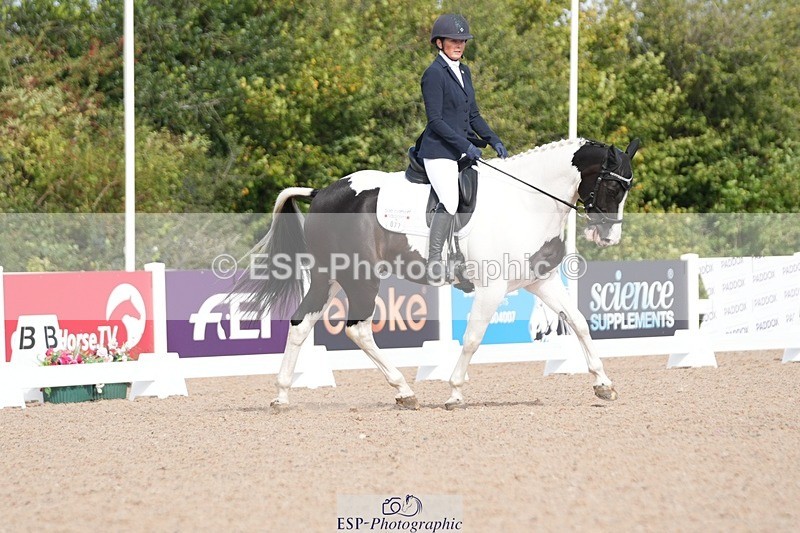 250906-105311-01348 - 077-Sarah.WallDerryroane.Lad