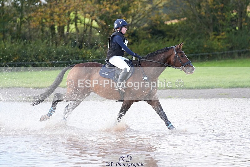 251024A-131724-11043 - B-160-Phoebe.Woods