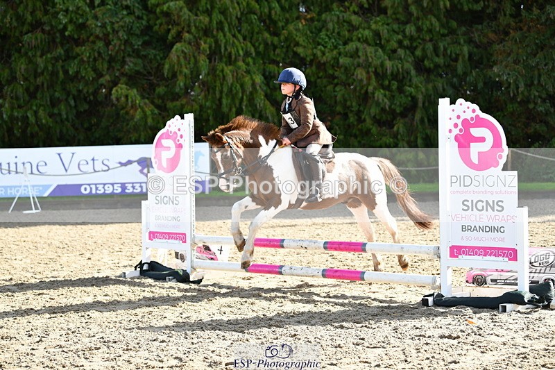 251004A-112219-00597 - Classes 4 & 5 50cm