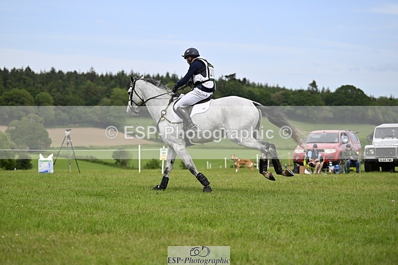 240525-145543-16632 - 207-IE_MR_MCGREGOR-Will_Furlong