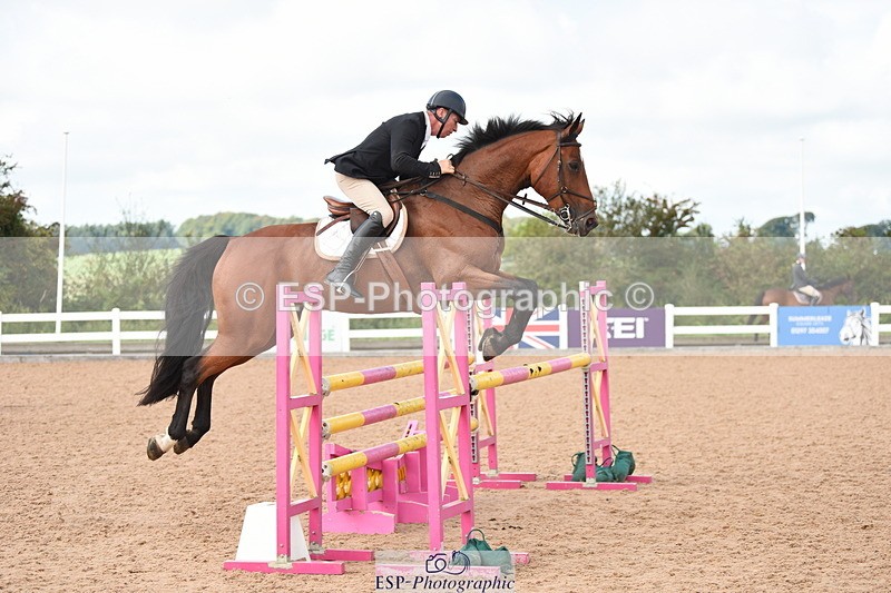 230902A-124348-01101 - Cls 9 1.10m Amateur Quali