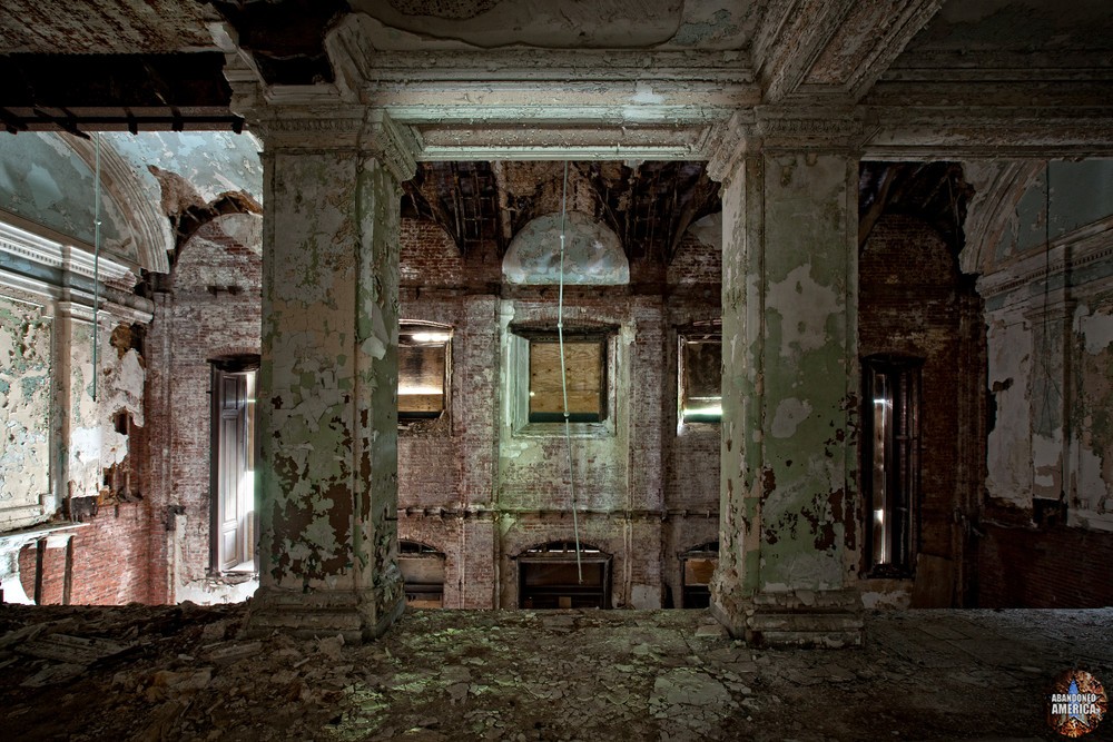 Tome School (Port Deposit, MD) | Memorial Hall Second Floor Lobby - Tome School for Boys
