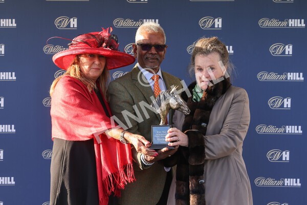 yr07102022r6-52 - Race 6 5.00pm William Hill Lengthen Your Odds EBF Novice Stakes