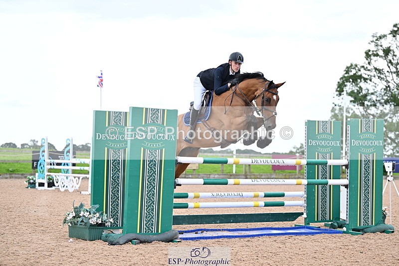 240726A-134320-01490 - Cls 3 Snr Foxhunter