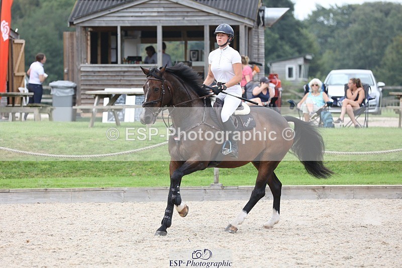 230908-160906-02776 - Cls 8 Snr 1.05m Open