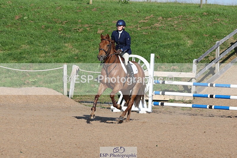 230915A-161225-03073 - Cls 6 Snr 1.05m Derby