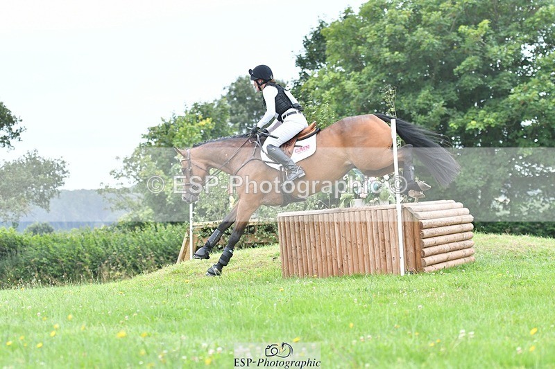 240803-121032-03489 - 073-Keara_Schmidt-CALLISTA_DIAMOND