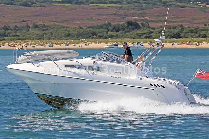 170813 SORRY KIDS - SEALINE S24 1Y3A3747 - Motorboats - Open