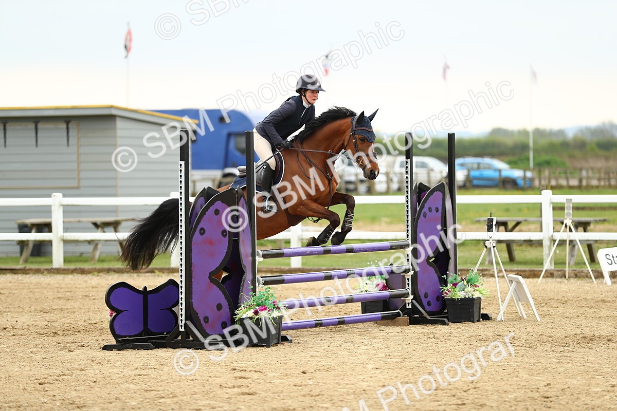 SBM_000506 - Class 2 - Senior British Novice 90cm