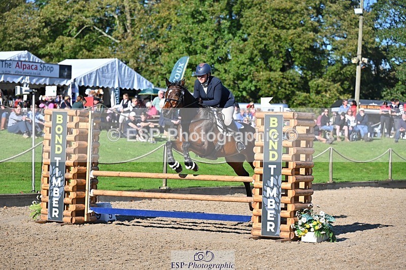 241027-115451-17043 - 402-Ella.Matravers-BALLYMITTY.MAC