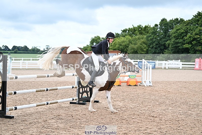 240908A-140831-04286 - Cls 20 A&B Pony Newc & 1.00m Opem