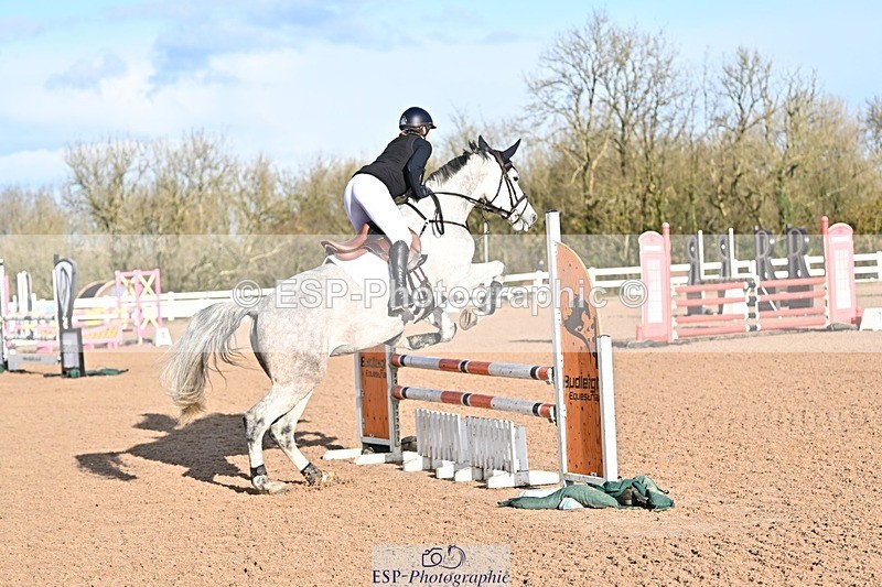 241120X-101331-00105 - Cls 01A&B Snr Brit Nov & 90 Open