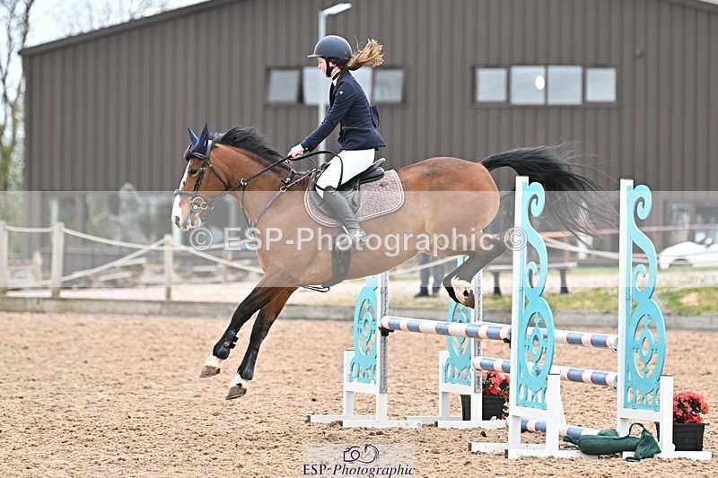 250414-112321-00483 - 90cm Round 1