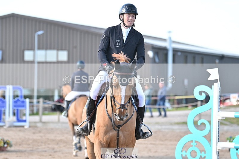 240420A-170158-12560 - Cls 11, 2 Star Big Tour 1.40m